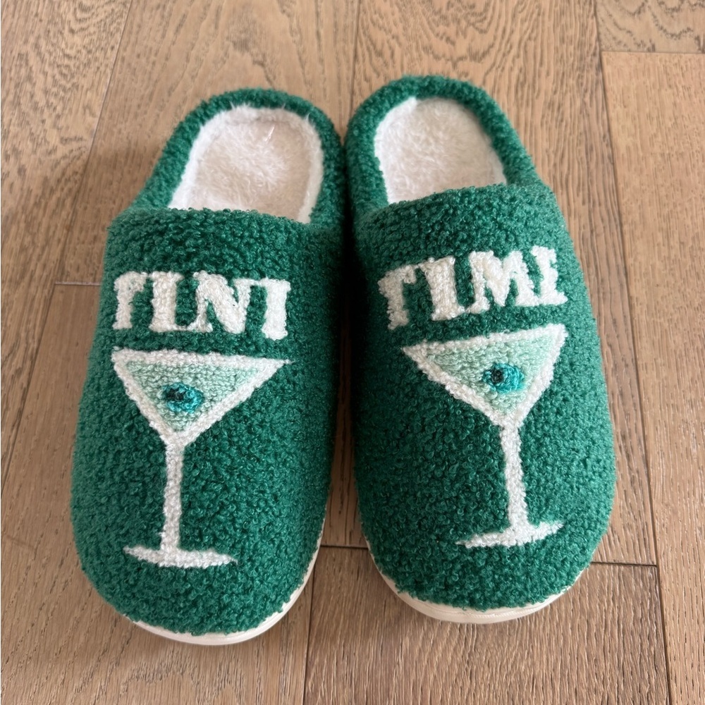 Indoor / Outdoor Slippers - Martini "Tini Time" - Green M/L